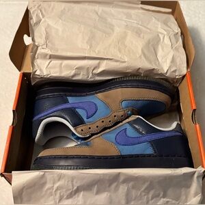 Size 9.5 - Nike Stash x Air Force 1 Premium 2006 Low Blue